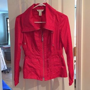 Light weight bright pink synched waist jacket